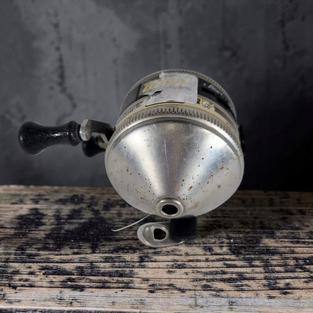Zebco Rhino Tough RLS3 Spincast Fishing Reel Silver Black TESTED